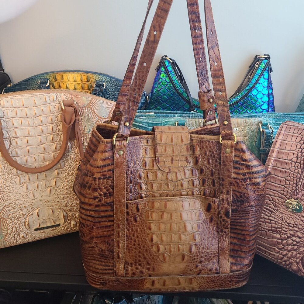Vintage Brahmin Pecan Leather Shouder bag Bucketbag